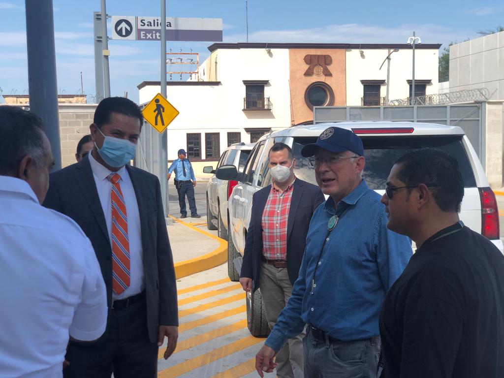 Reconoce Embajador de EU labor de autoridades coahuilenses ante pasada crisis migratoria