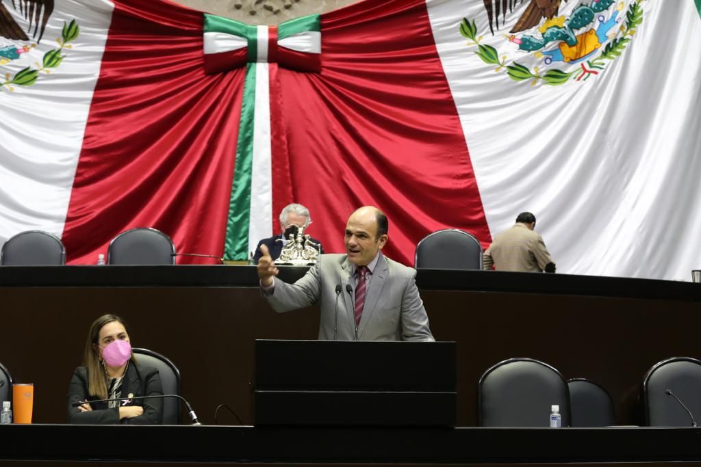 Presenta Jericó iniciativa a favor del adulto mayor