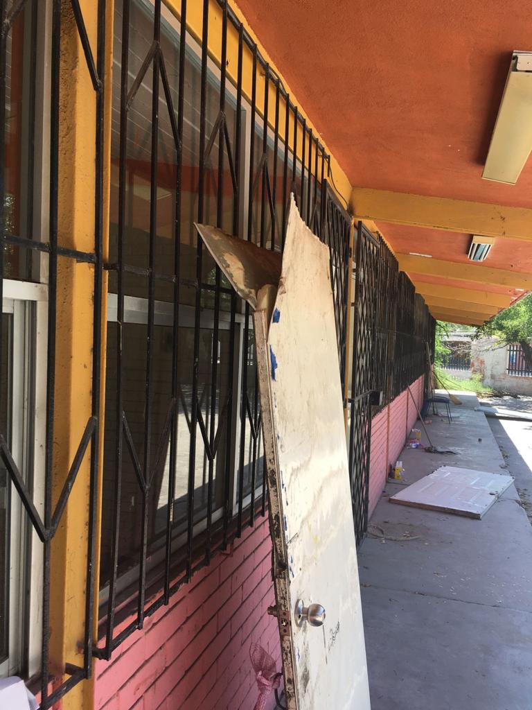 Destinan 240 mil pesos para mejoras en escuelas de Monclova y Castaños