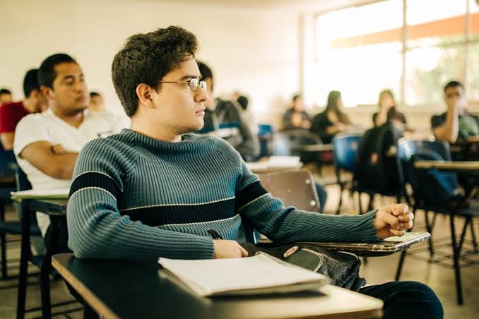 “Universidades gratis hay, que Federación aporte recursos”