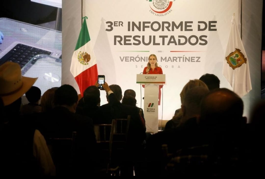 CUMPLE VERÓNICA MARTÍNEZ A LOS COAHUILENSES