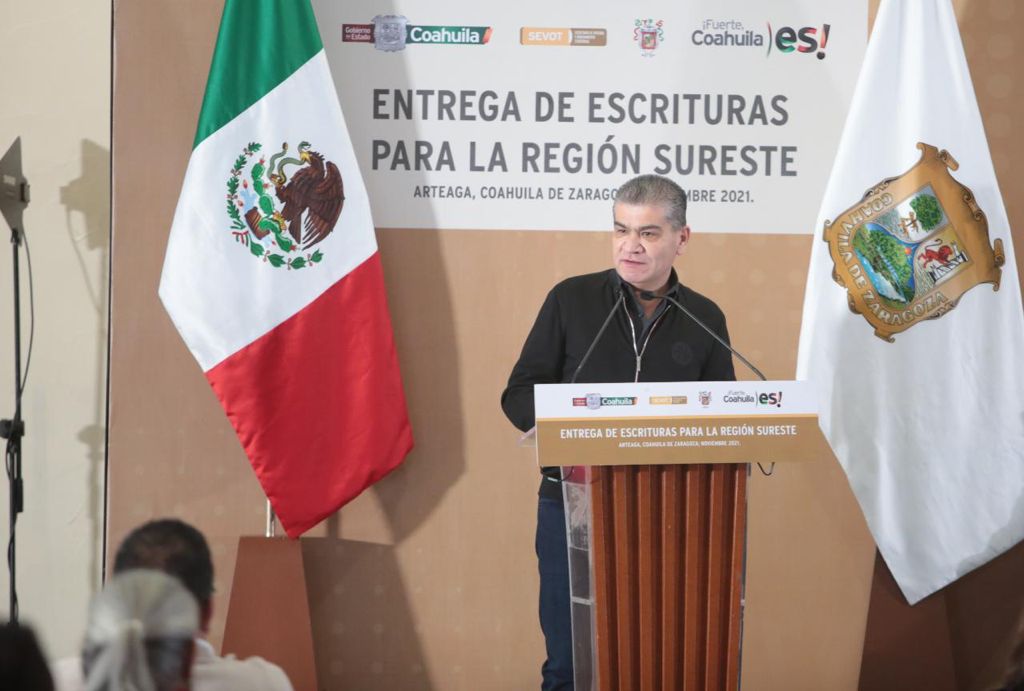 La escrituración es seguridad y certeza jurídica: Gobernador