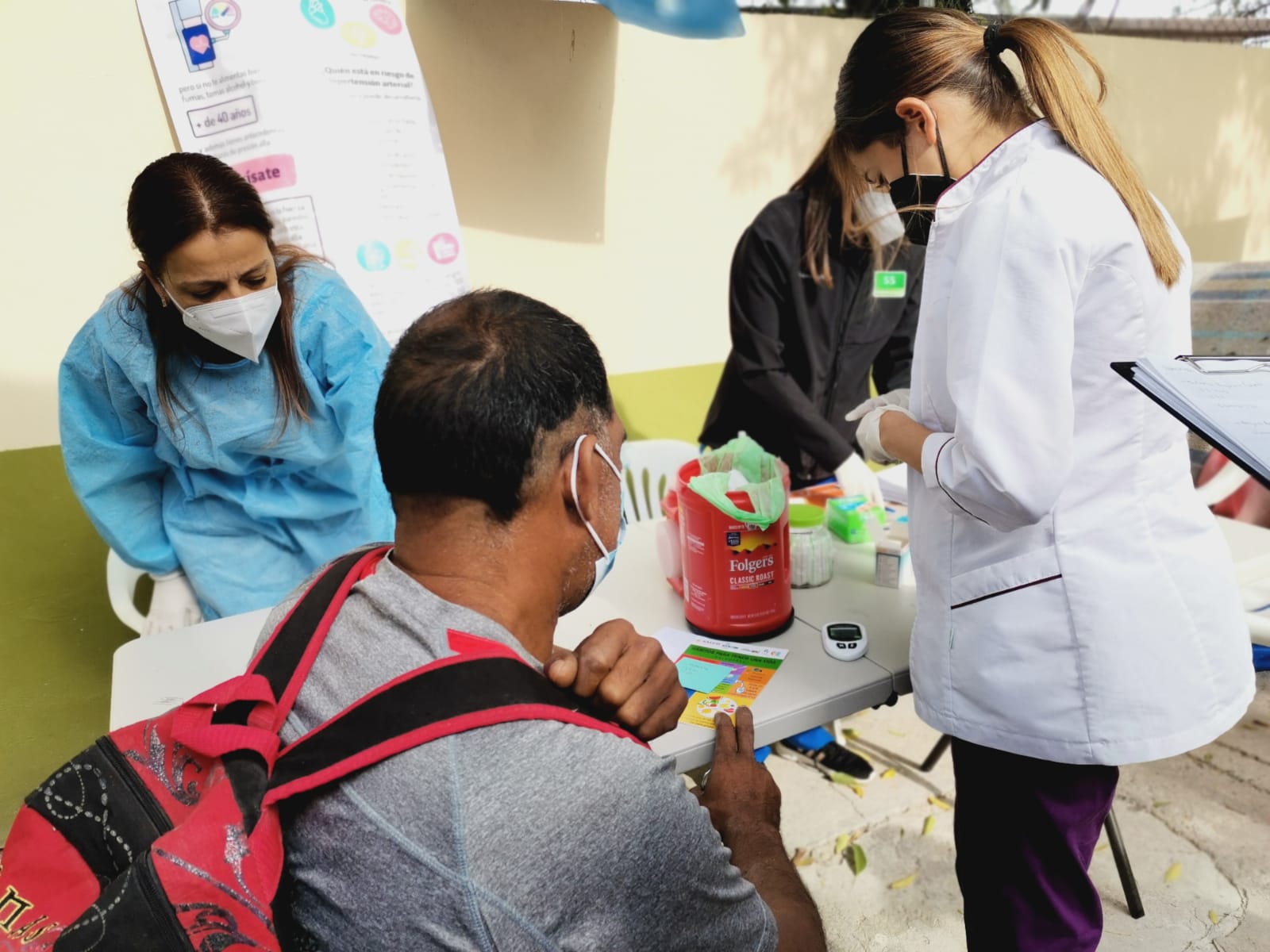 Realizan feria de la Salud para migrantes