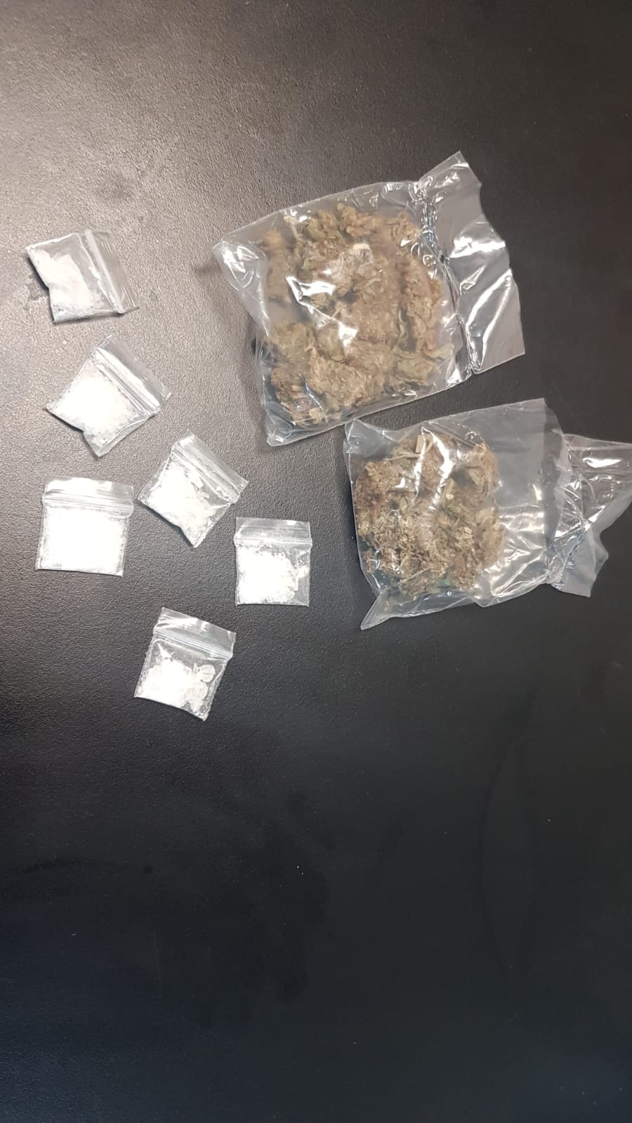 Investigan casos de paquetes con narcóticos en servicios de mensajería