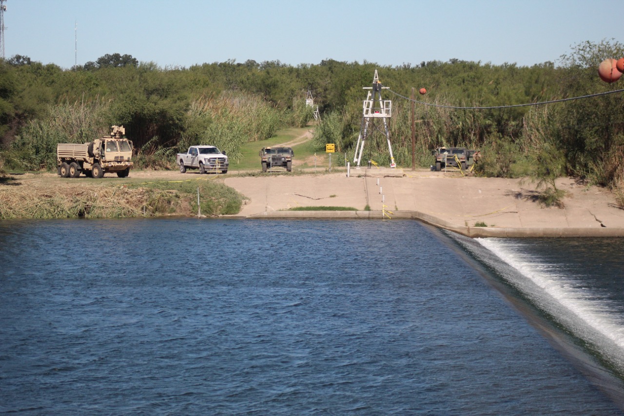 Avanza operativo LoneStar con blindaje en la frontera sur de Texas