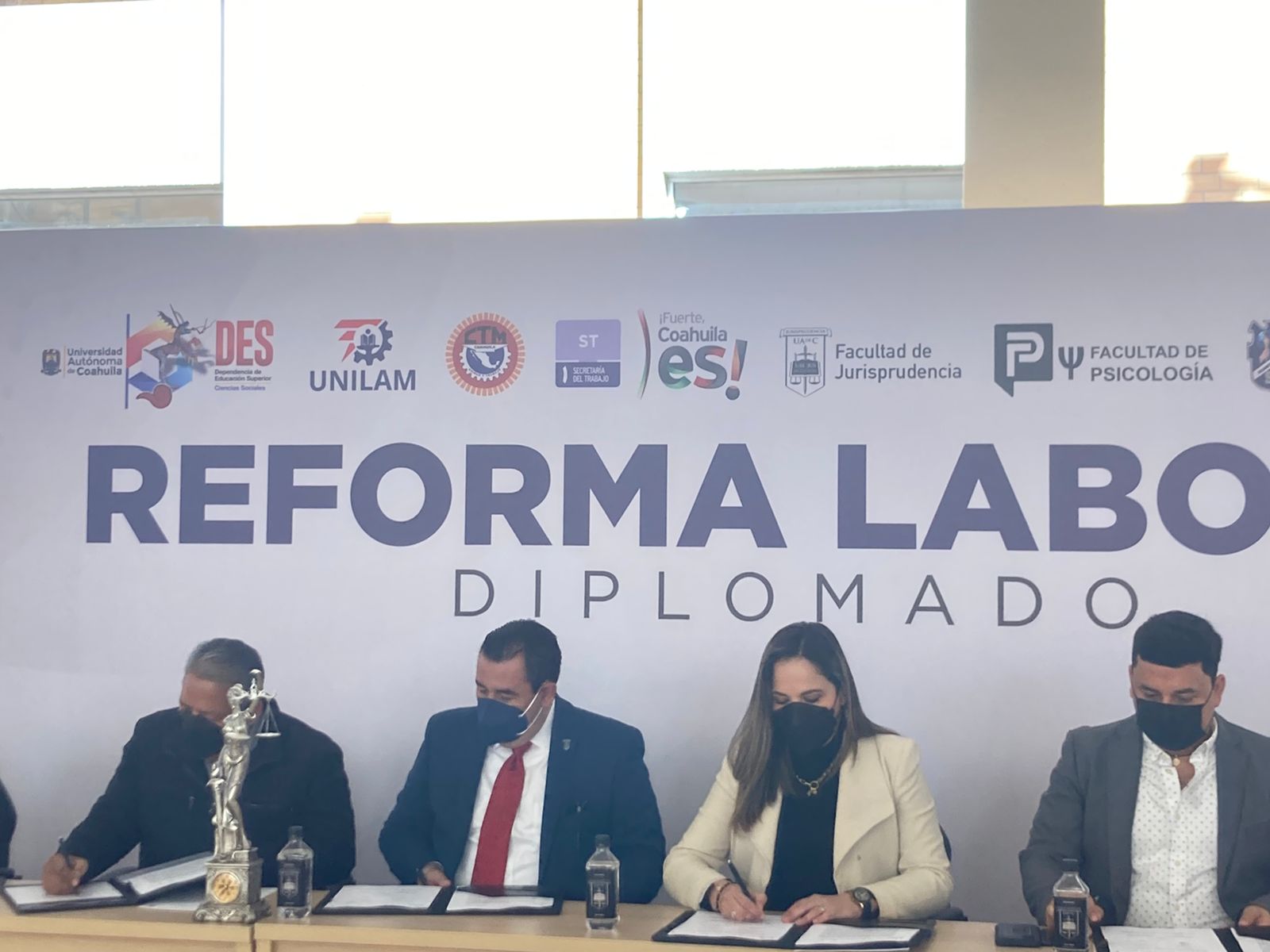 Presentan el diplomado “Reforma Laboral” en la UAdeC