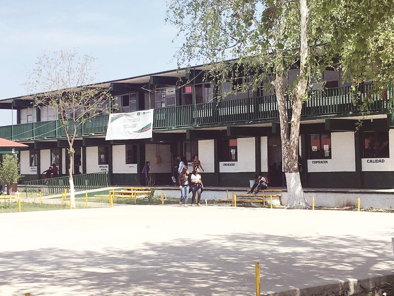 Ayudarán a alumnos irregulares de bachillerato en el Conalep para no reprobar