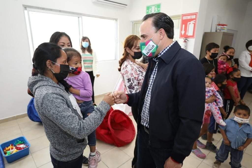 Hoy tenemos un Saltillo más incluyente y solidario: Manolo Jiménez