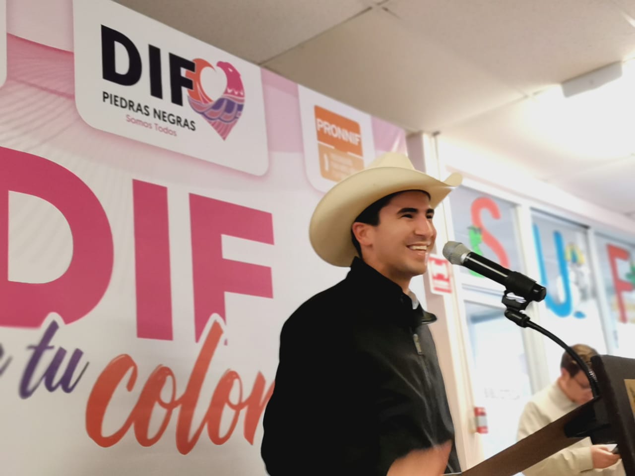 Implementan DIF En Tu Colonia para prevención de suicidios