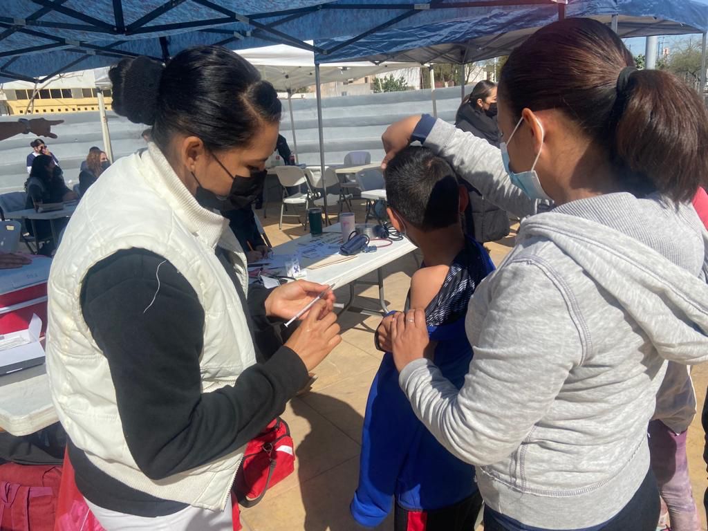 Brinda Municipio atención continua de salud en la Línea Verde