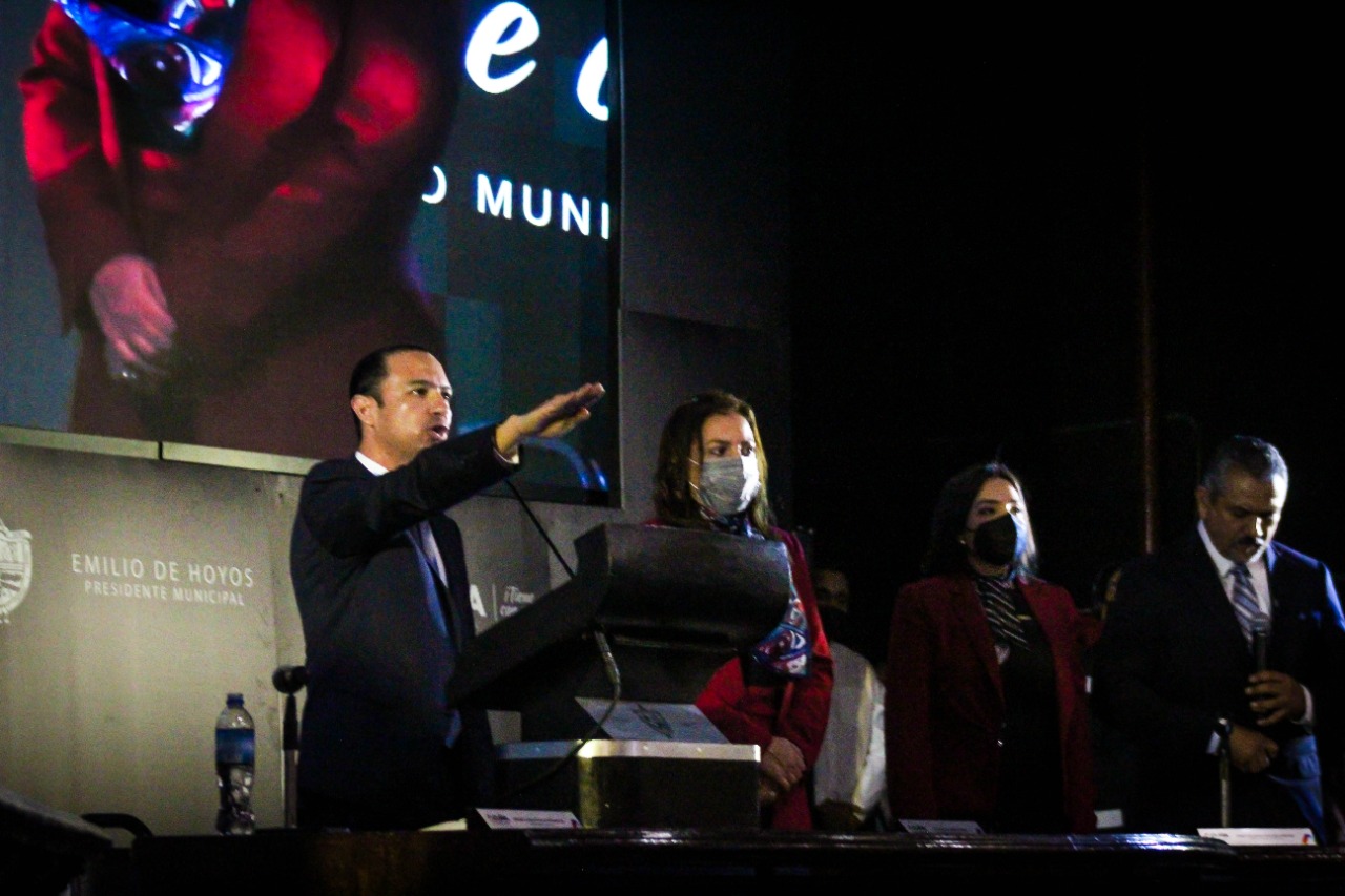 TOMA PROTESTA EMILIO DE HOYOS COMO ALCALDE DE ACUÑA.