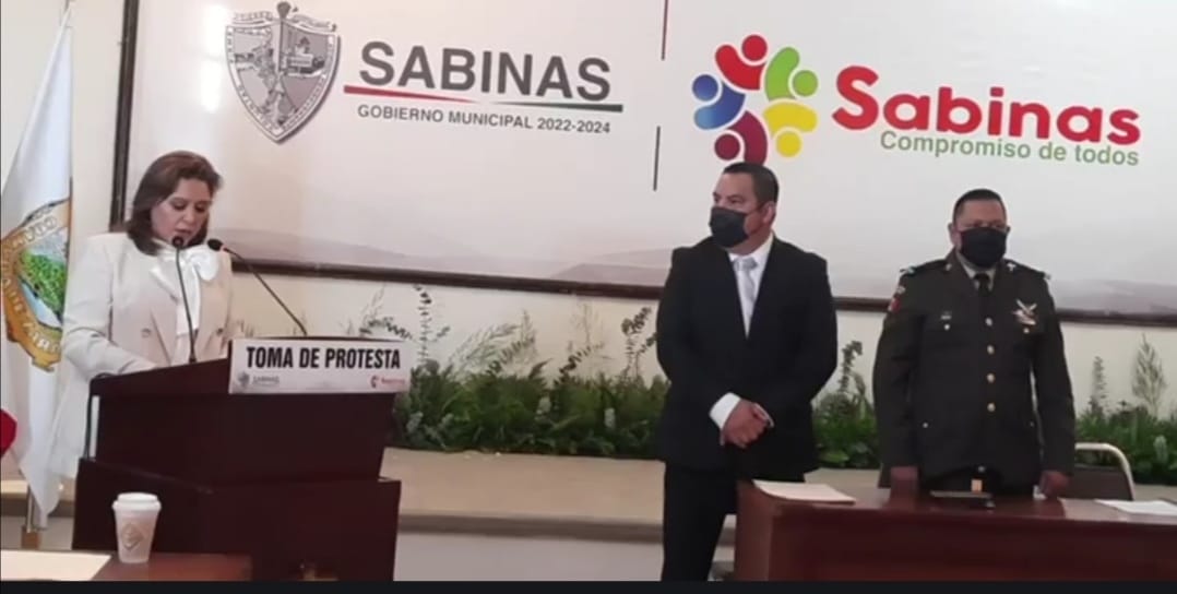 Al rendir protesta en el municipio de Sabinas Diana trabajará de la mano del Gobernador