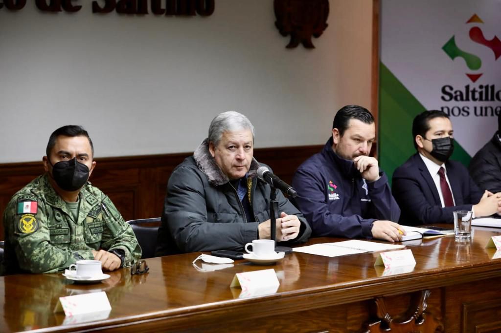 Llama Chema Fraustro a trabajar unidos por la seguridad de Saltillo