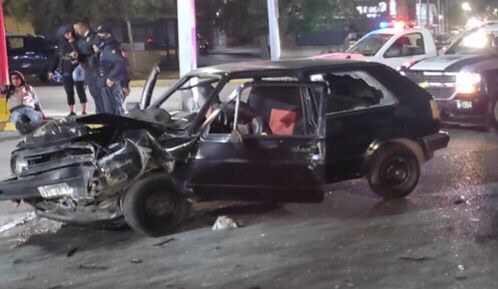 Fuerte accidente deja lesionados y autos en pérdida total