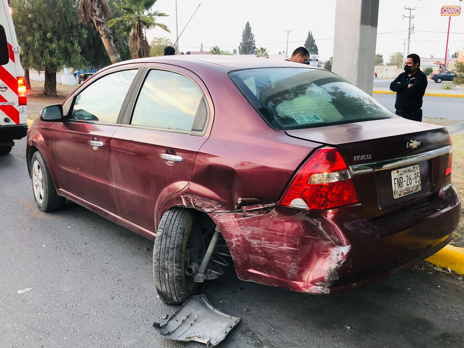 Accidente sobre fundadores deja un lesionado.