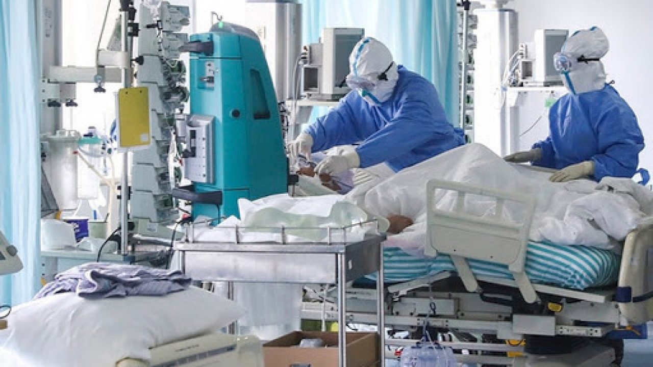 90 por ciento de los pacientes hospitalizados no están vacunados