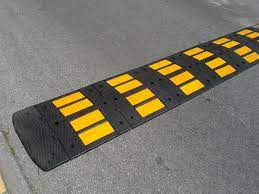 Reductores de velocidad en bulevar Emilio Arizpe disminuyen accidentes