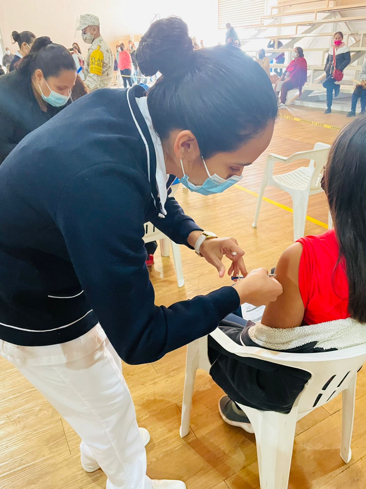 Piden padres de familia ampliar información sobre vacunación para menores