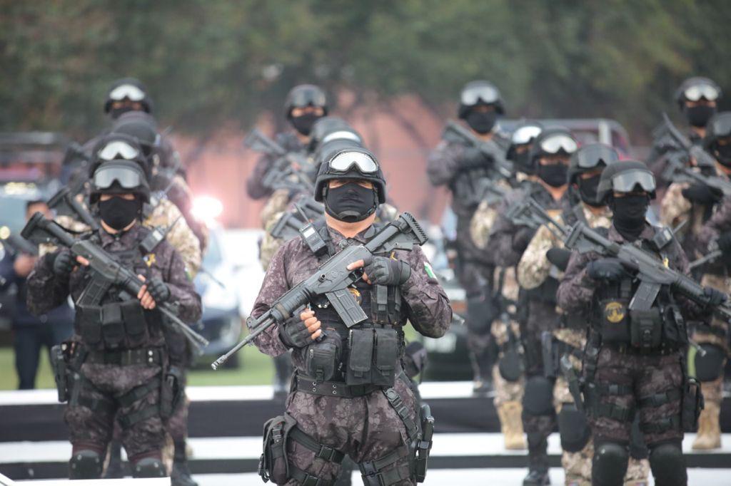 ‘El estado en pie gracias a la seguridad’