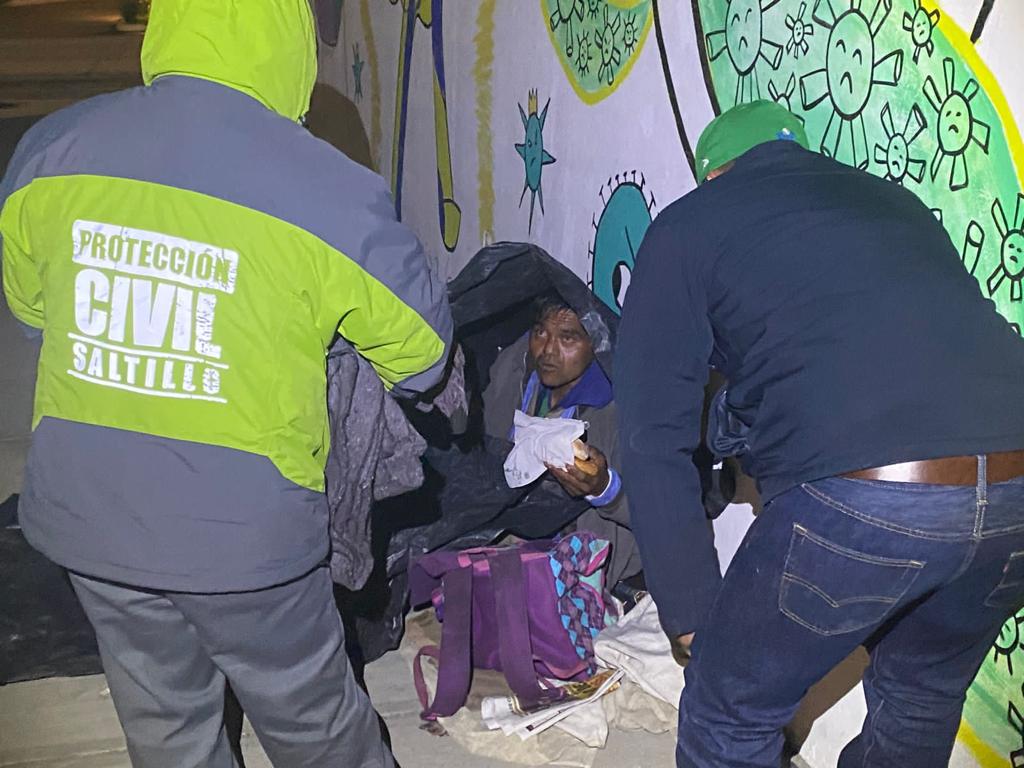 Por bajas temperaturas albergan a 145 personas en el estado