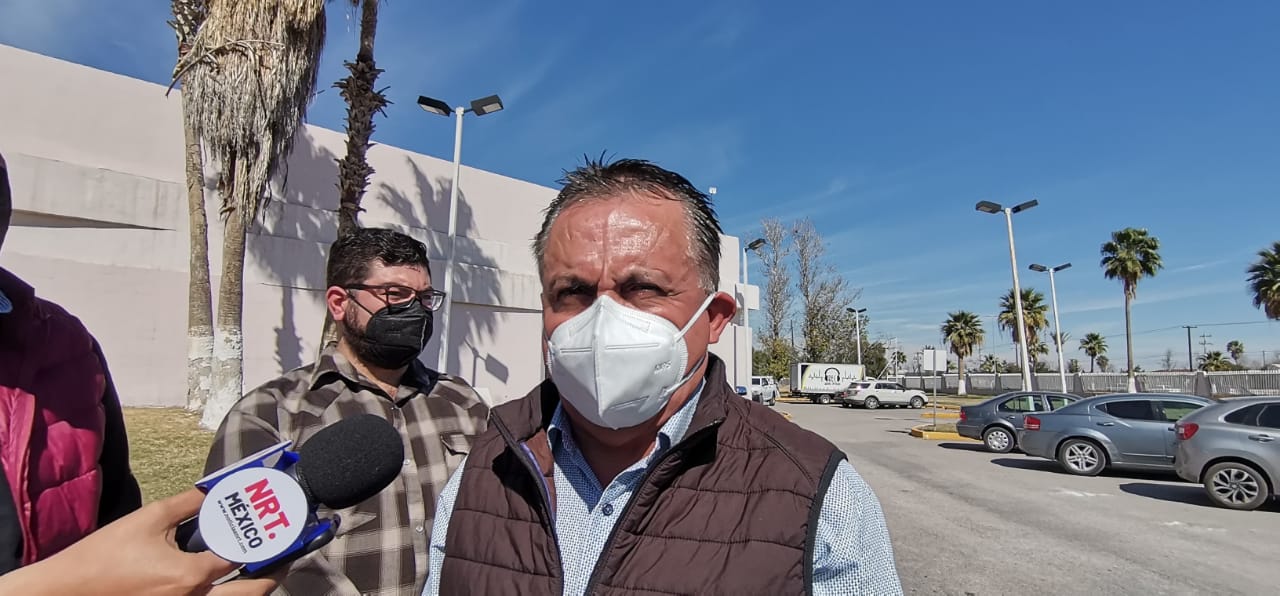 Envían a trabajadores en riesgo a casa por la cuarta ola de Covid