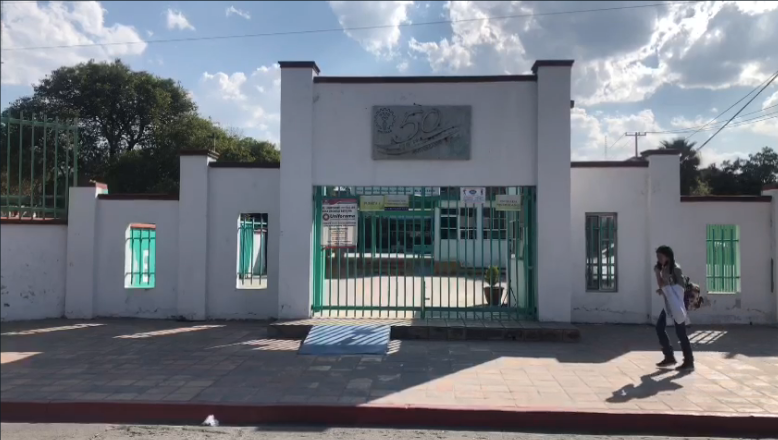 Intenta quitarse la vida en secundaria