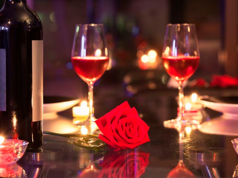 Prevén restauranteros derrama de 150 mdp por festejo de San Valentín