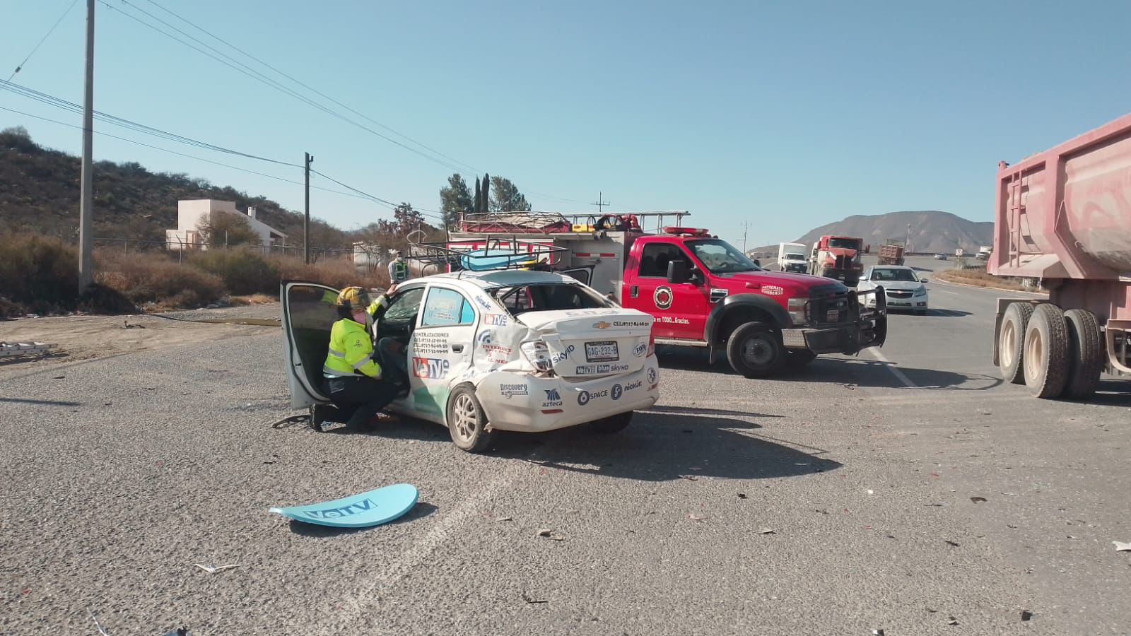 Fuerte coque en carretera antigua a Monclova