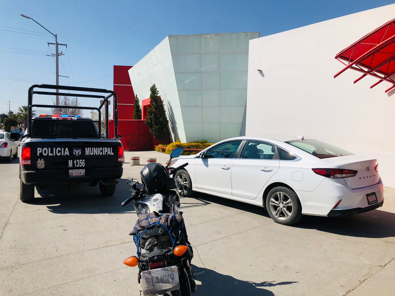 Se suicida adolescente de 13 años