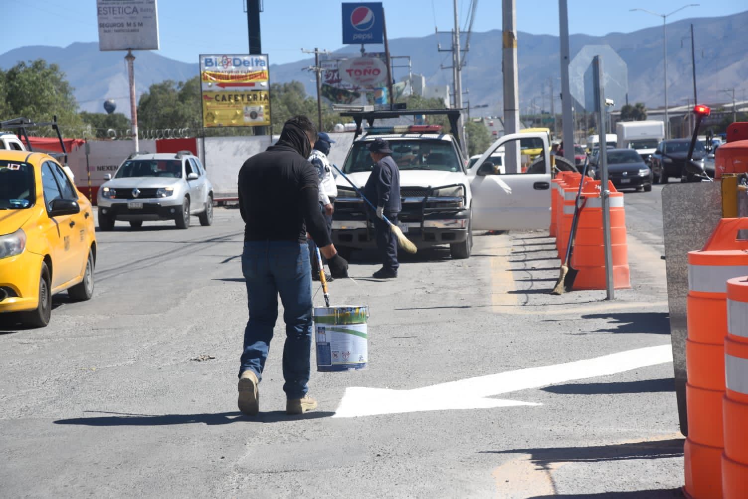 Implementan operativo para dar fluidez vial al poniente