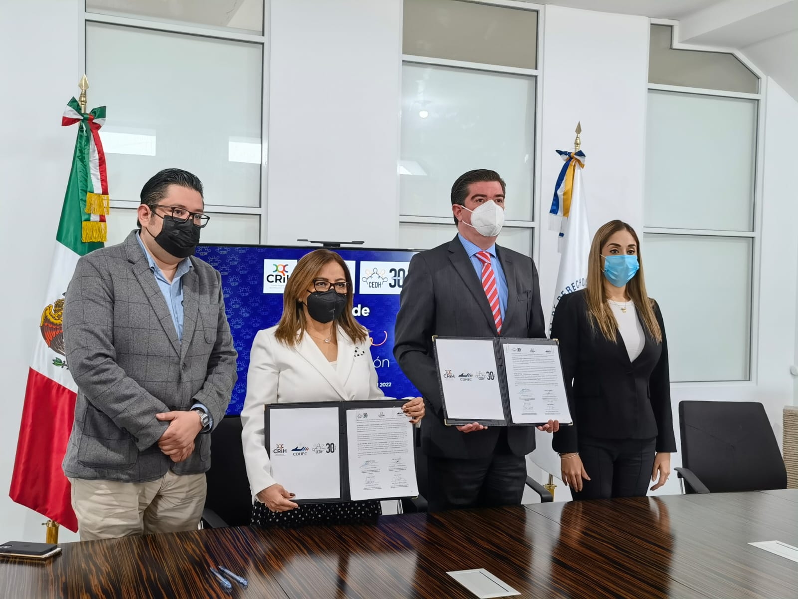 Firman convenio Coahuila y Nuevo León en materia de búsqueda, identificación y derechos humanos