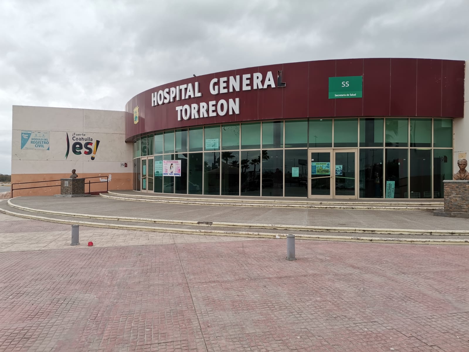 Retoman labores 48 trabajadores del Hospital General de Torreón