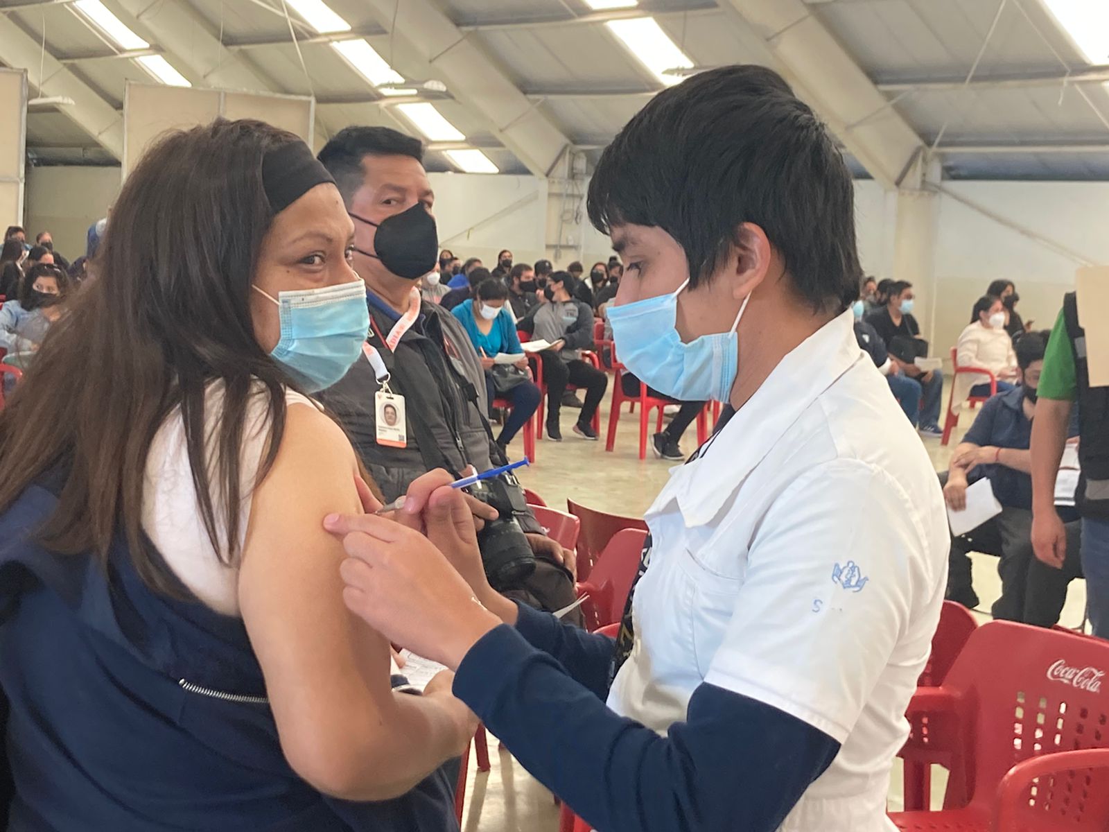 Arranca vacunación de refuerzo para 30 a 39 años