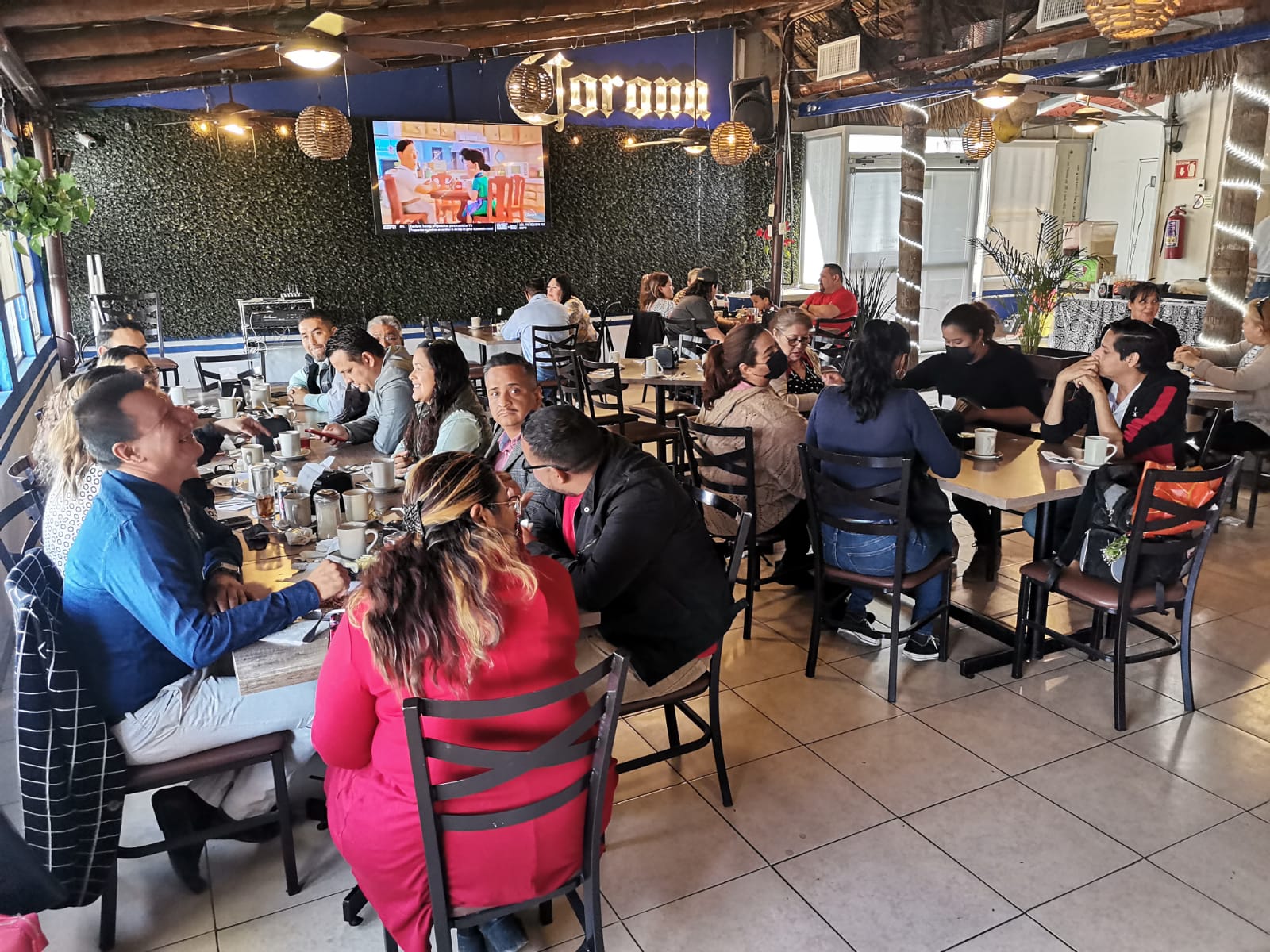 Golpea incremento de productos al sector restaurantero
