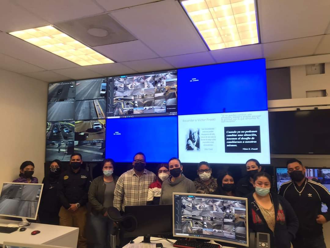 Capacitan en manejo de emociones a personal del C4