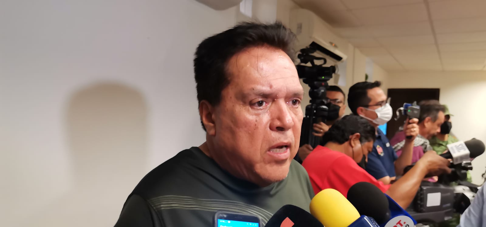 Investiga FGE caso de migrantes hacinados