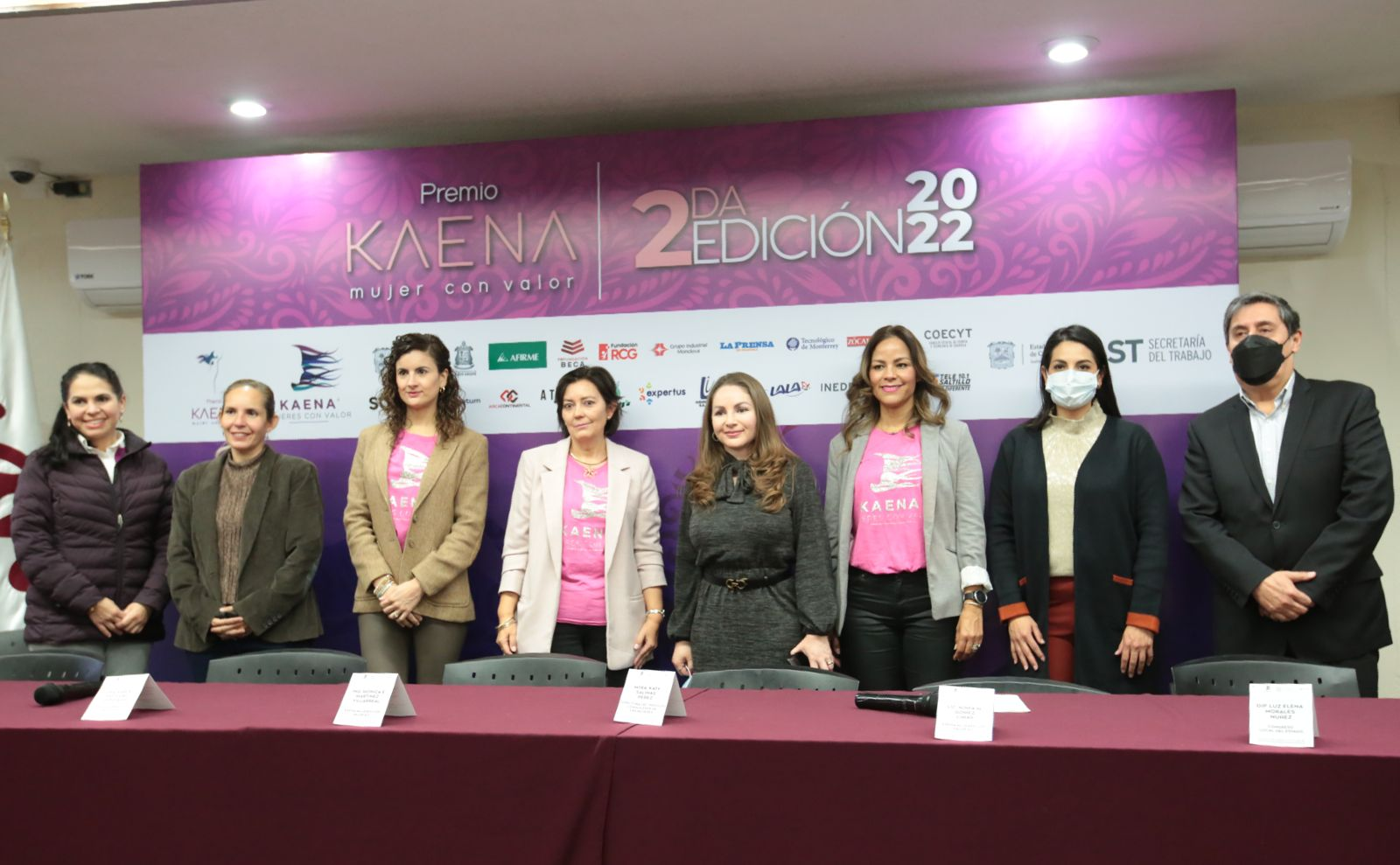 Invitan a mayores de 18 años a inscribirse al premio “Mujer con Valor”