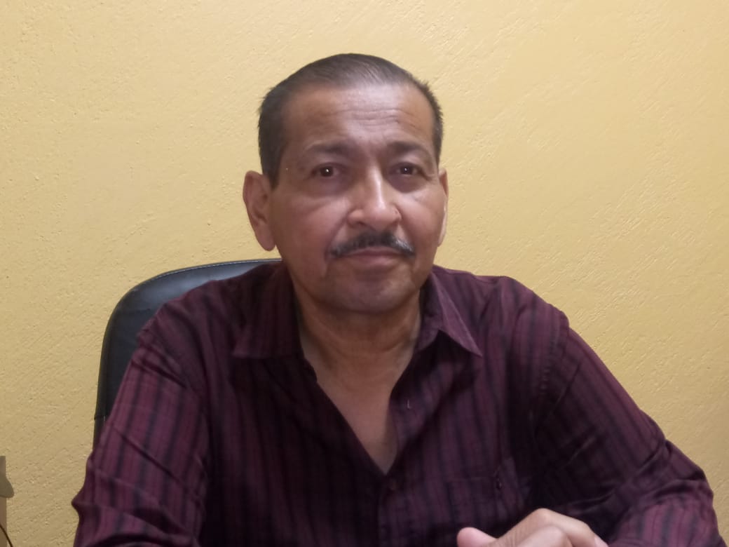 Reportan delicado estado de salud de profesor Juan Alfredo Botello Nájera