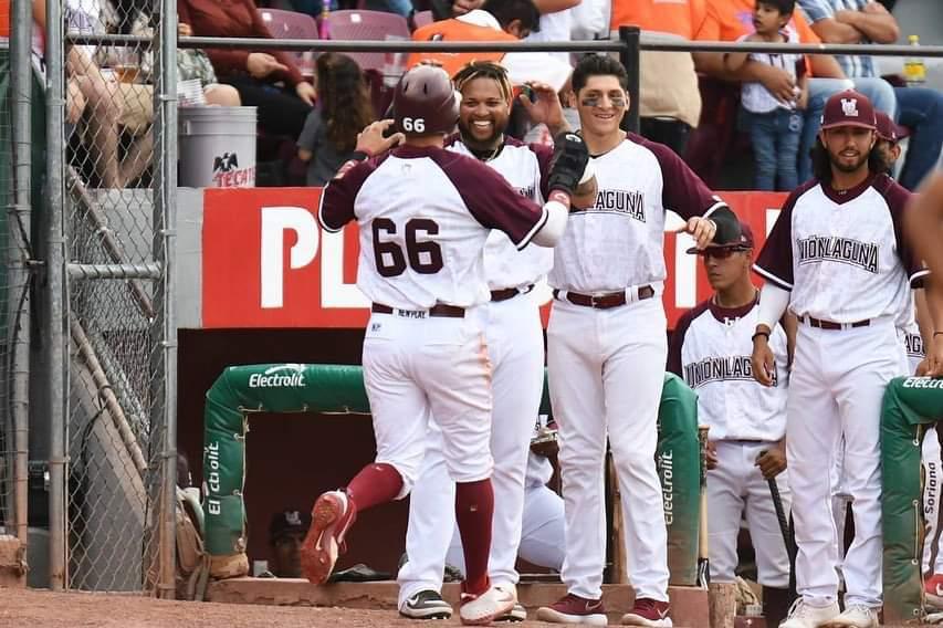 Suma DIF Estatal apoyo de equipos de béisbol coahuilenses