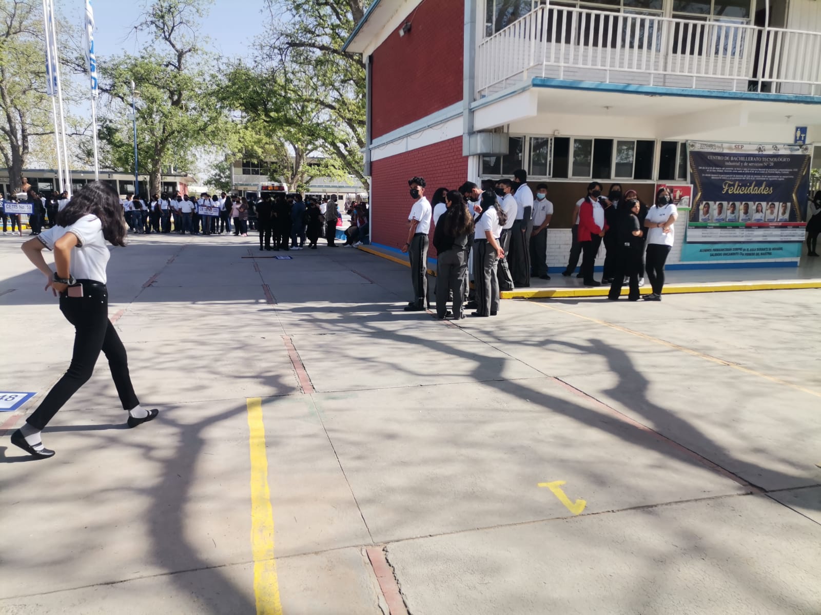Pandemia detonó complejos e inseguridades en jóvenes