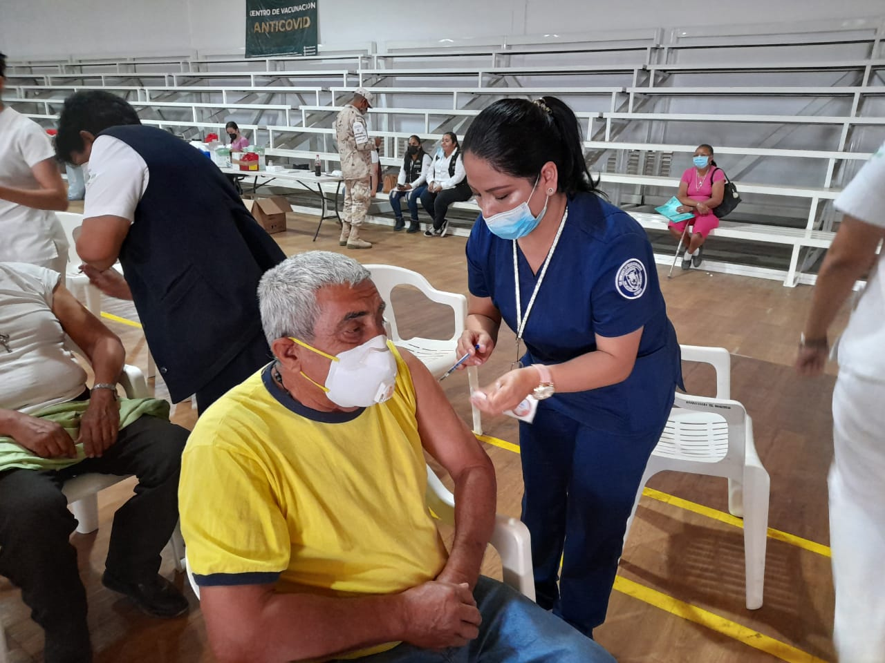 Recorrerían casa por casa para vacunación