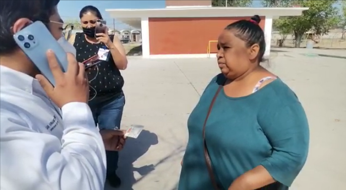 Causan escándalo en consulta seguidores de MORENA