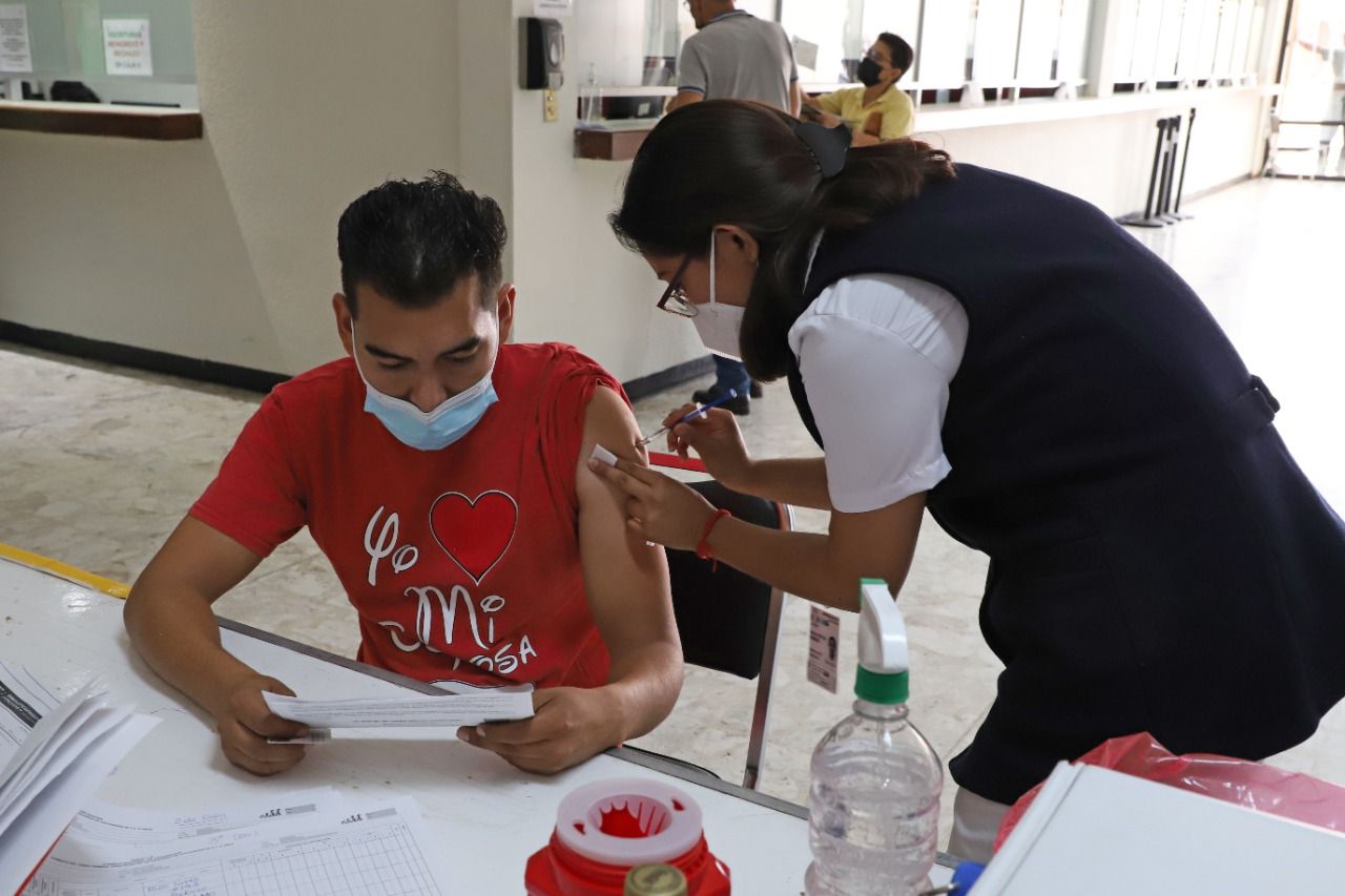 Apoya Gobierno de Saltillo a Secretaría de Salud en vacunación anti Covid