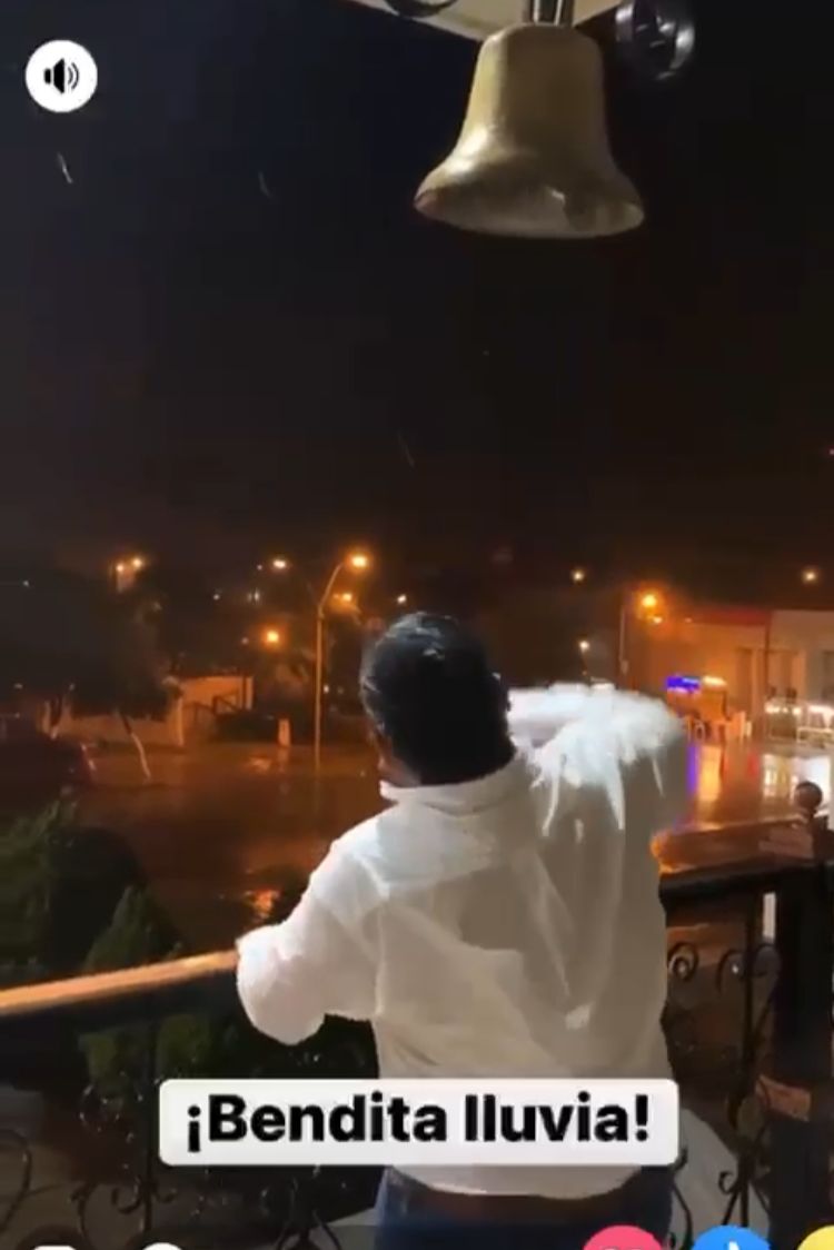 Se mofa alcalde de Sabinas del Grito de Independencia