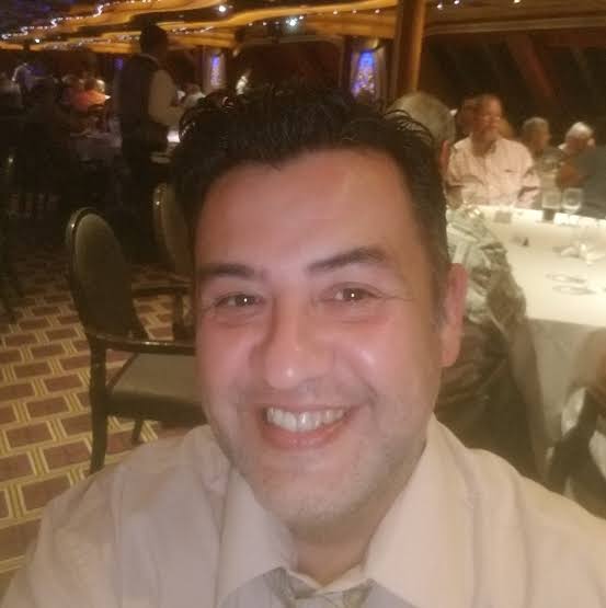 Reconocen labor de profesor Arnulfo Reyes