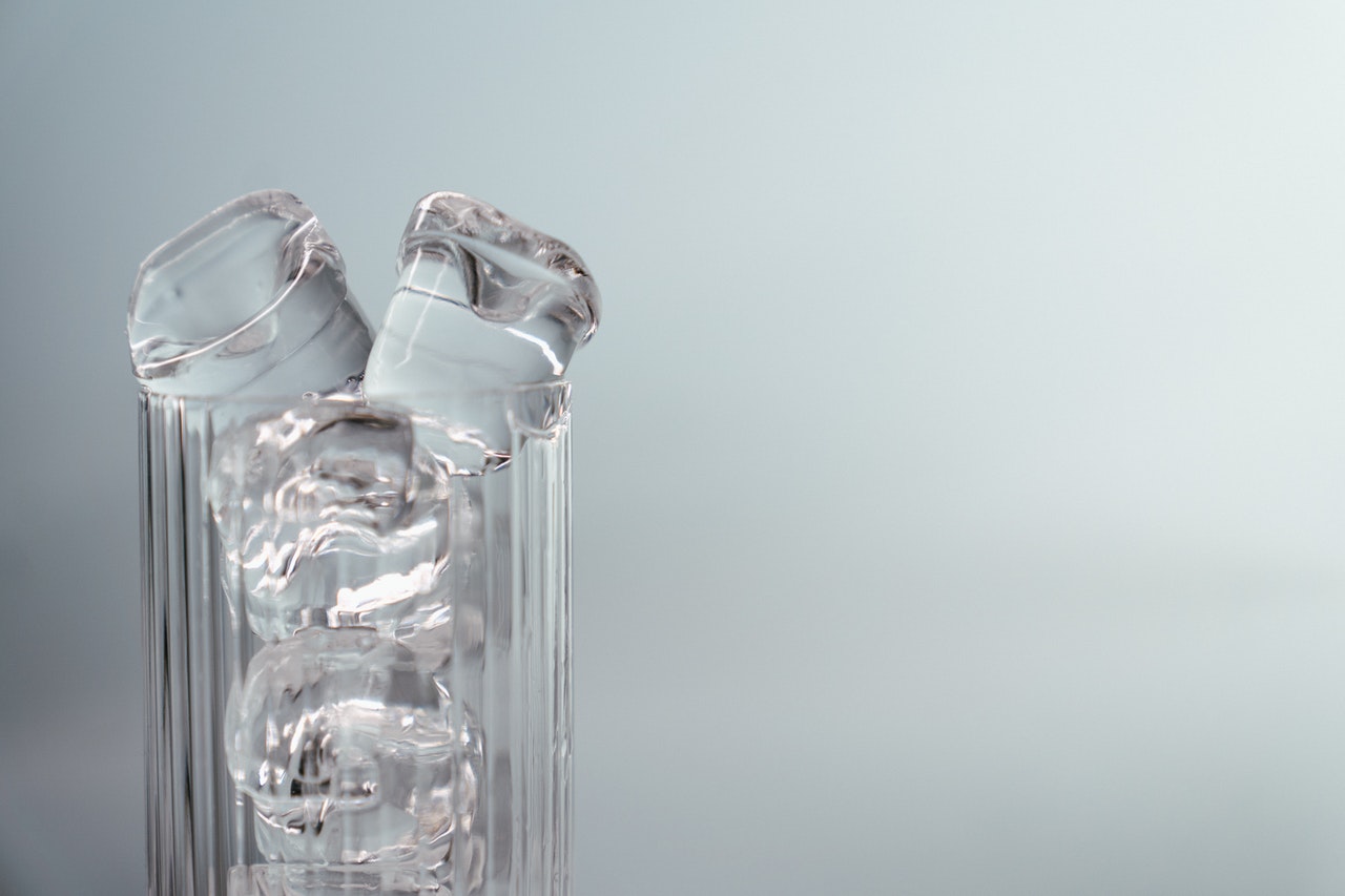 Aumenta venta de hielo por altas temperaturas