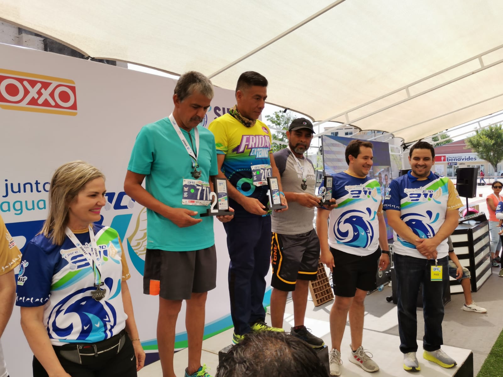 Un éxito, carrera 5, 10 y 21K “Corramos juntos por el agua”