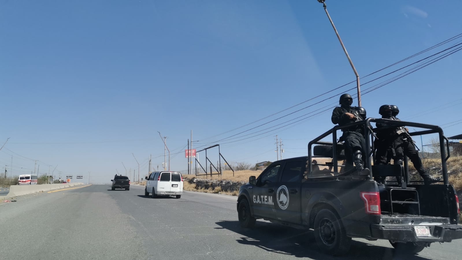 Vinculan a dos personas por tráfico de migrantes y cohecho