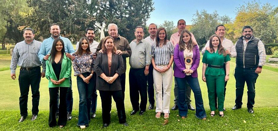 Fortalecen lazos de colaboración organismos DIF del sureste de Coahuila