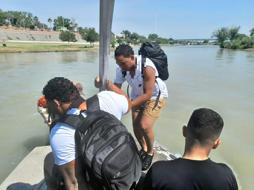 Rescata Grupo Beta en Coahuila a tres personas varadas y cuerpo de migrante fallecido en el Río Bravo